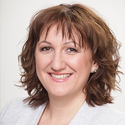 Eva Račková, PhD., ACC